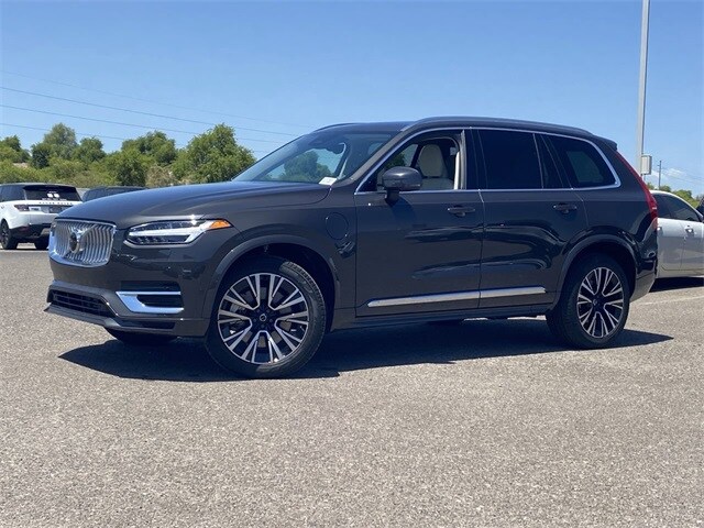 Used 2024 Volvo XC90 Plus with VIN YV4H60CE5R1187586 for sale in Glendale, AZ