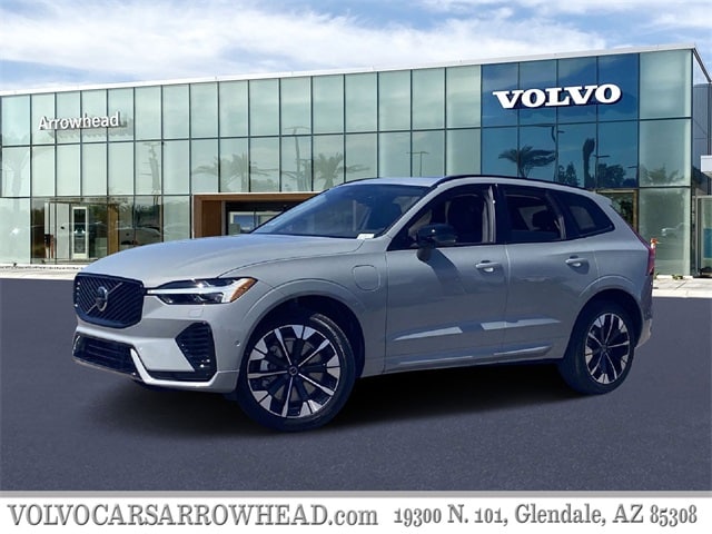 2026 Volvo XC60 Plus's photo