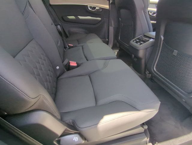 2025 Volvo XC90 Plus - Photo 16