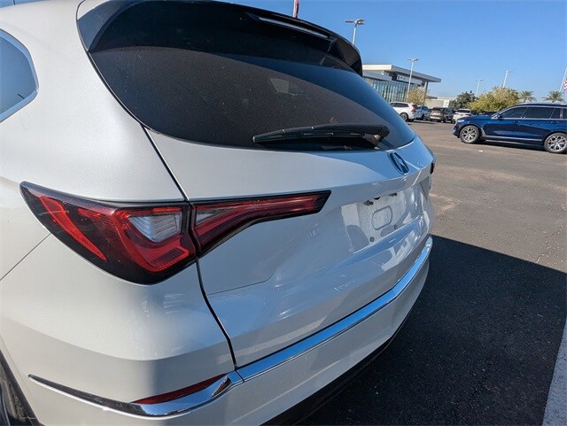 2022 Acura MDX photo 3