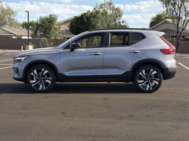 2026 Volvo XC40 Ultra - Photo 10