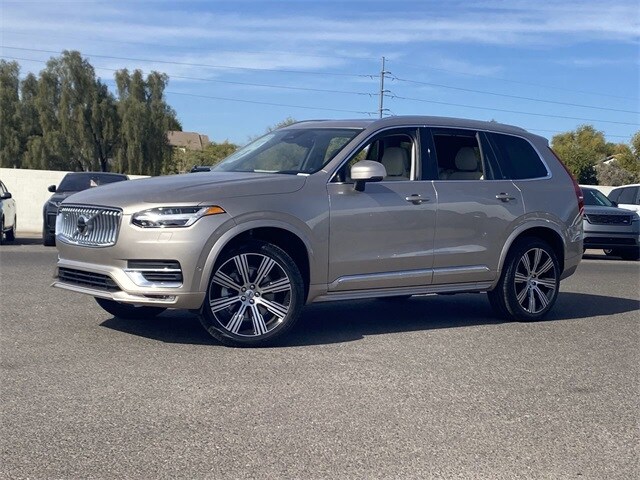 2025 Volvo XC90 photo 2