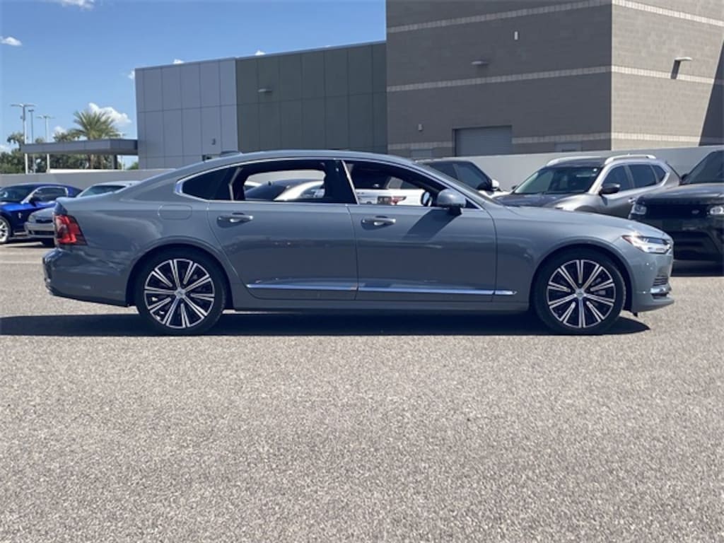 Certified 2022 Volvo S90 Recharge Plug-In Hybrid T8 Inscription Extended Range Sedan