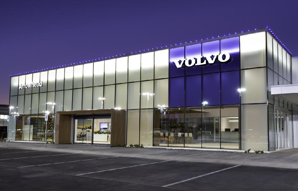 Volvo Cars of Phoenix Volvo Dealership near Scottsdale AZ