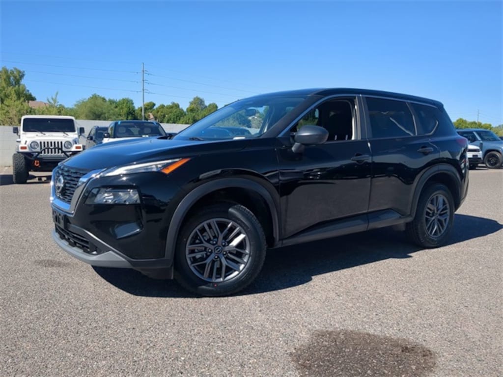 Used 2023 Nissan Rogue S SUV