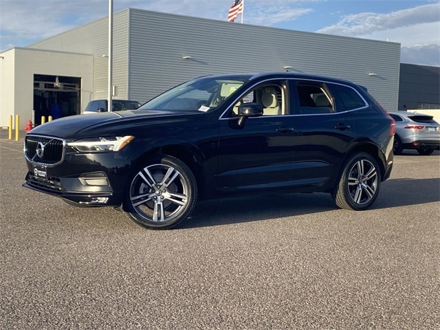 Used 2021 Volvo XC60 Momentum with VIN YV4102DK4M1851338 for sale in Glendale, AZ