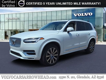 2025 Volvo XC90 B6 Core SUV