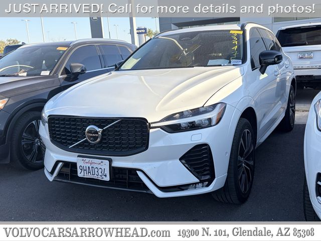 2023 Volvo XC60 B5 Plus Dark Theme FWD's photo