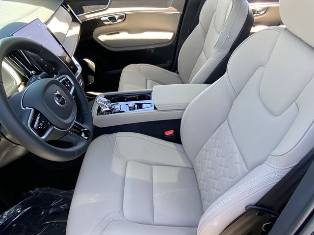 2026 Volvo XC90 Plus - Photo 20