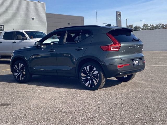 2026 Volvo XC40 Ultra - Photo 9