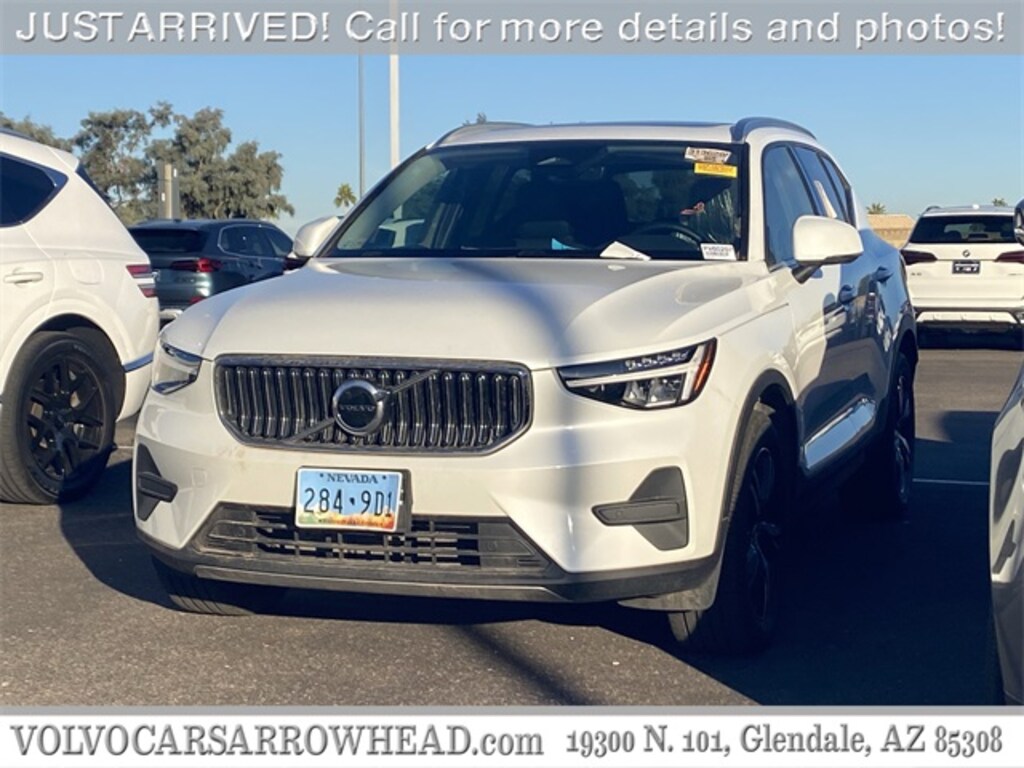 Used 2025 Volvo XC40 B5 Core Bright Theme SUV