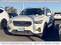 2025 Volvo XC40 B5 Core Bright Theme SUV