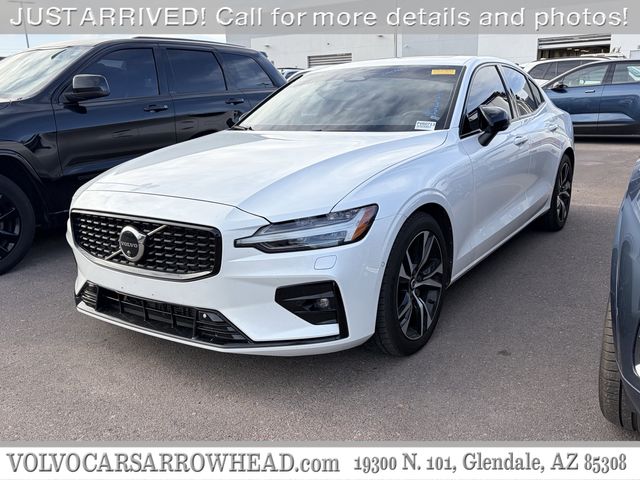 2023 Volvo S60 B5 Plus Dark Theme AWD's photo
