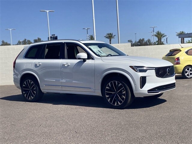 2025 Volvo XC90 photo 4