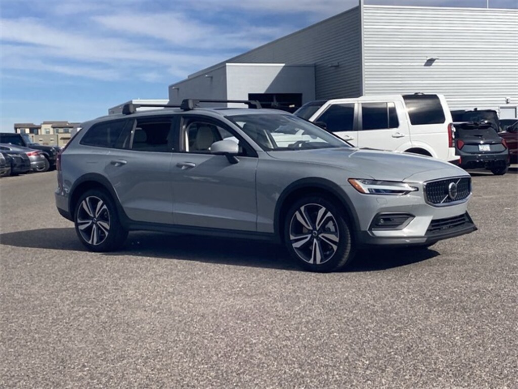 New 2026 Volvo V60 Cross Country B5 Plus Wagon