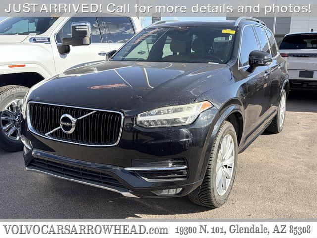 2016 Volvo XC90 T6 AWD Momentum's photo