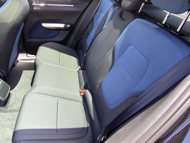 2025 Volvo EX30 Plus - Photo 18