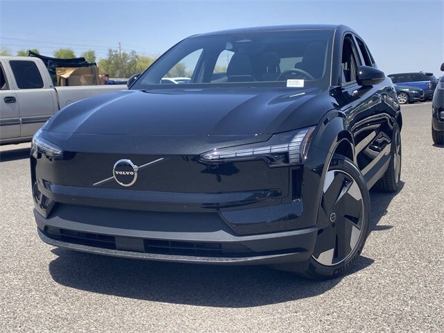 2025 Volvo EX30 Plus photo 3