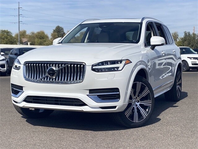 2025 Volvo XC90 T8 photo 3