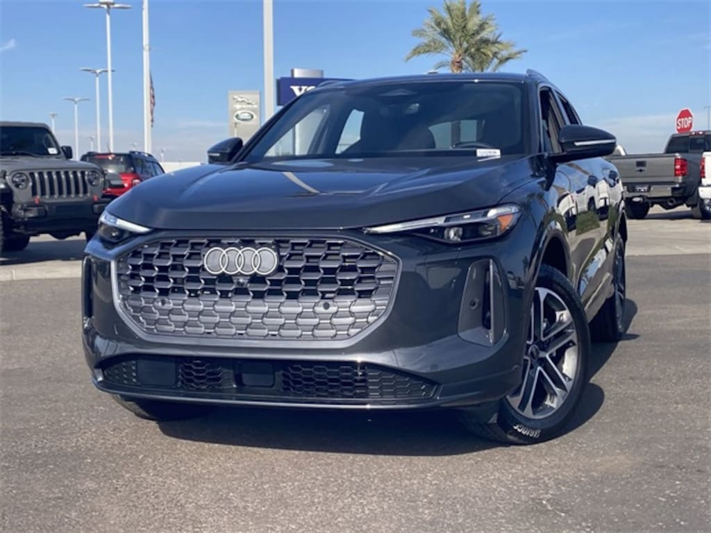 Used 2025 Audi Q5 2.0T Premium SUV