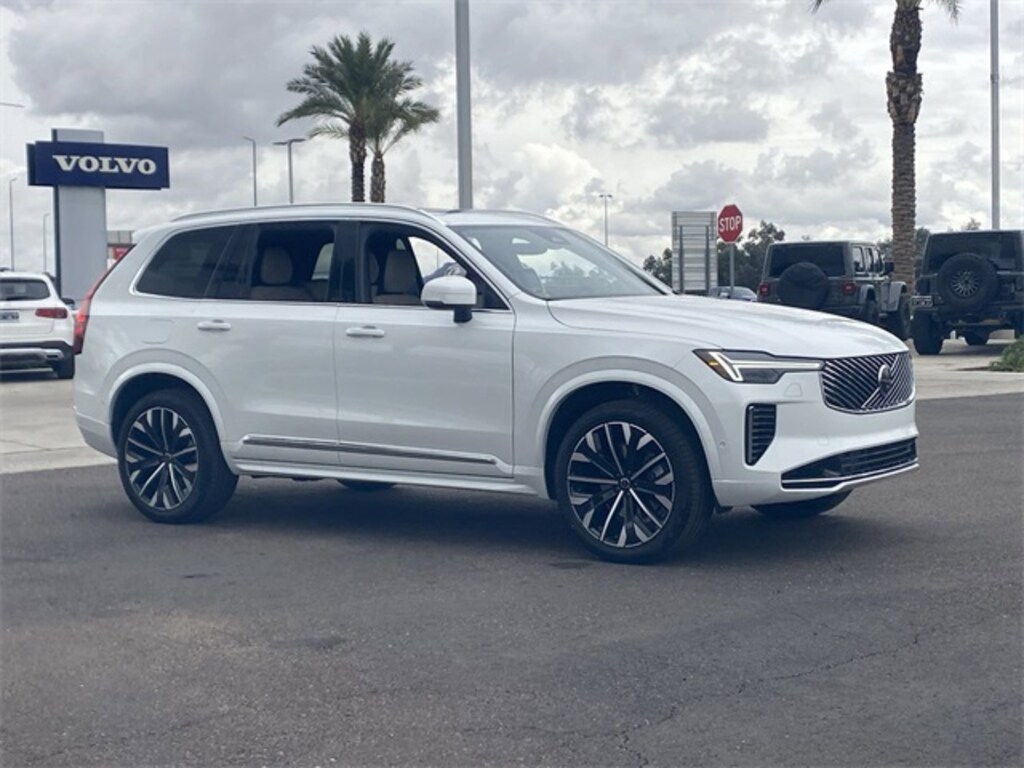 New 2026 Volvo XC90 B6 Plus 7-Seater SUV