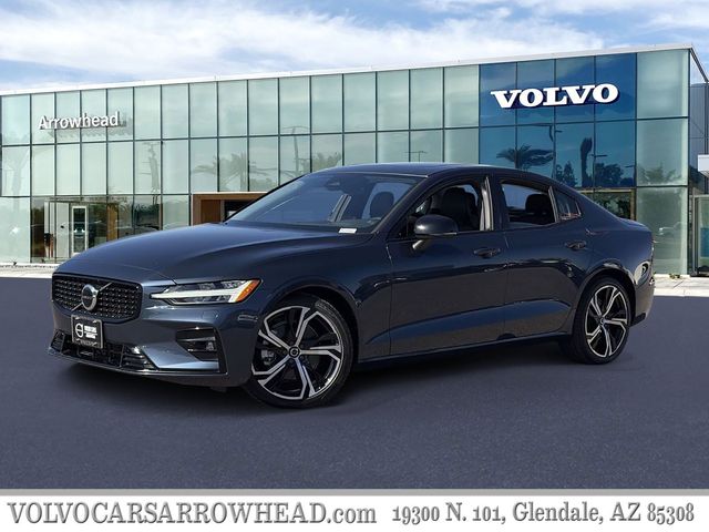 2025 Volvo S60 B5 Core Dark AWD's photo