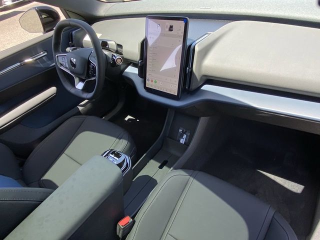 2025 Volvo EX30 Plus - Photo 13