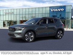 2026 Volvo XC40 B4 Core SUV