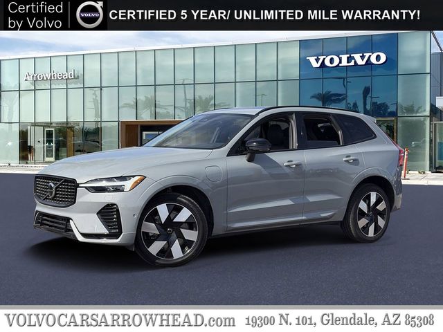 2025 Volvo XC60 T8 Plus Dark AWD's photo