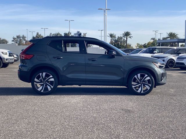 2026 Volvo XC40 Ultra - Photo 6