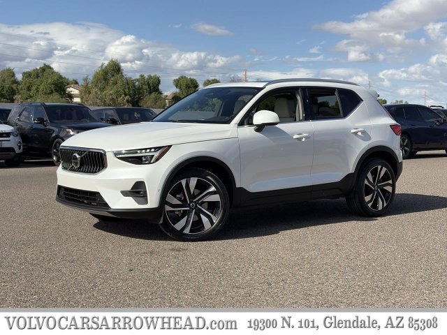 2024 Volvo XC40
