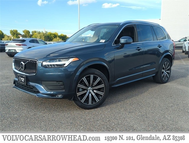 2023 Volvo XC90 Core's photo