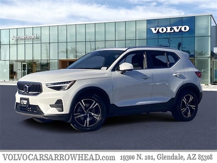 2025 Volvo XC40 B5 Core Bright Theme SUV