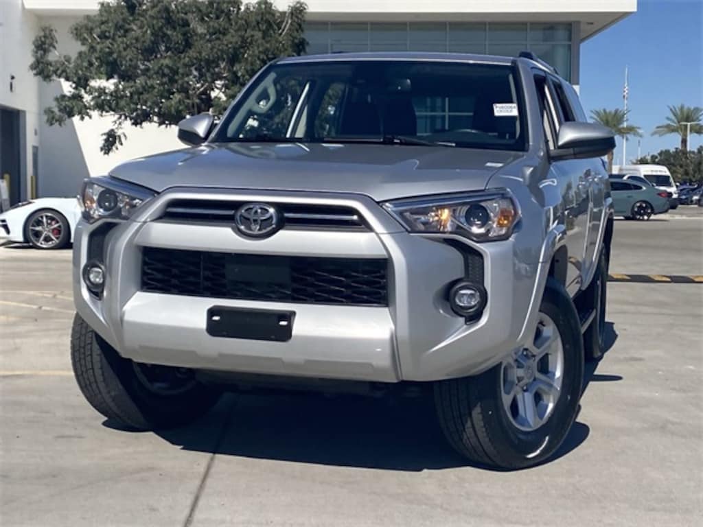 Used 2024 Toyota 4Runner SR5 SUV