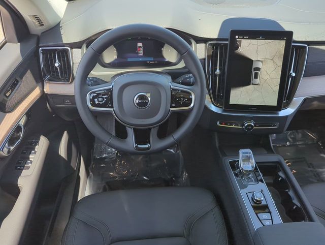2025 Volvo XC90 Plus - Photo 20