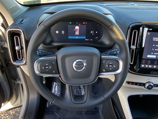 2026 Volvo XC40 Ultra - Photo 21