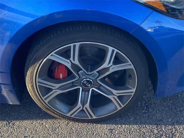 2021 Kia Stinger GT2 photo 4