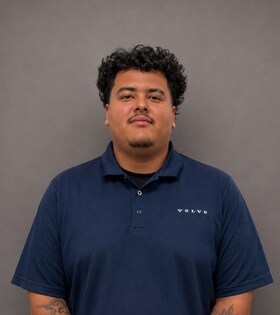 Staff member Jacob Trejo from ID_10a441e66ef4