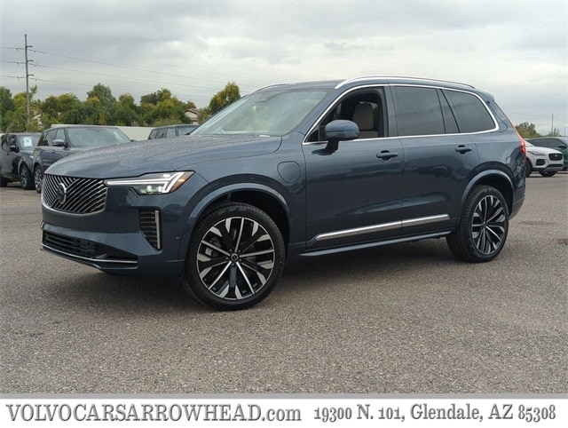 2026 Volvo XC90 Plus's photo