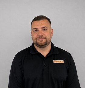 Staff member Anthony Angels from ID_c997ba38301a