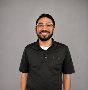 Staff member Antonio Garcia from ID_008f689b90e5