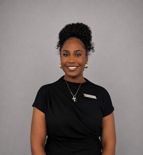 Staff member Aliah Olivo from ID_ea4350c65e89