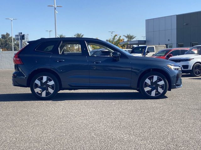 2025 Volvo XC60 Plus - Photo 6