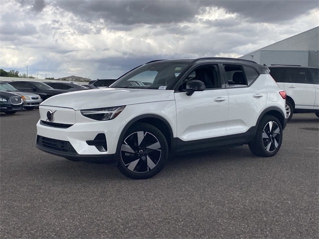 Used 2024 Volvo XC40 Core with VIN YV4EH3HK6R2284965 for sale in Glendale, AZ