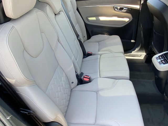 2026 Volvo XC90 Plus - Photo 14