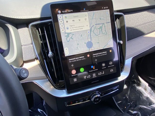 2025 Volvo XC90 Plus - Photo 22