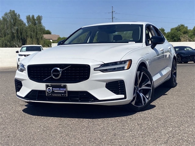 Used 2021 Volvo S60 R-Design Expression with VIN 7JRBR0FZ7MG124527 for sale in Glendale, AZ