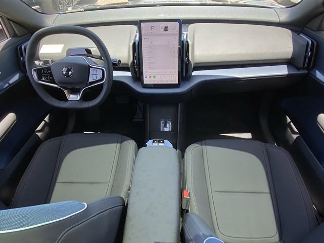 2025 Volvo EX30 Plus - Photo 16