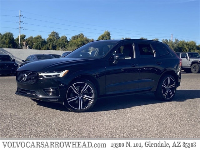 2021 Volvo XC60 R-Design's photo