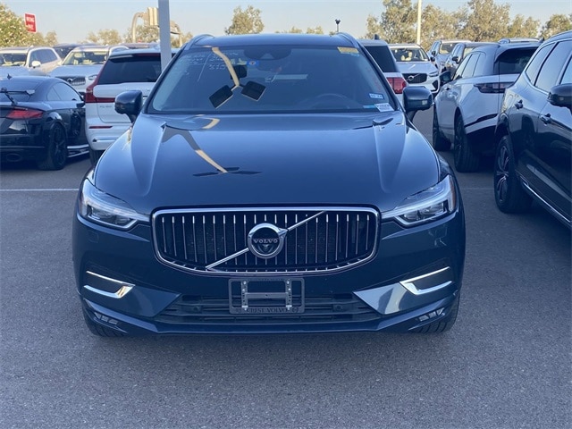 Used 2019 Volvo XC60 Inscription with VIN LYV102RL3KB350385 for sale in Glendale, AZ